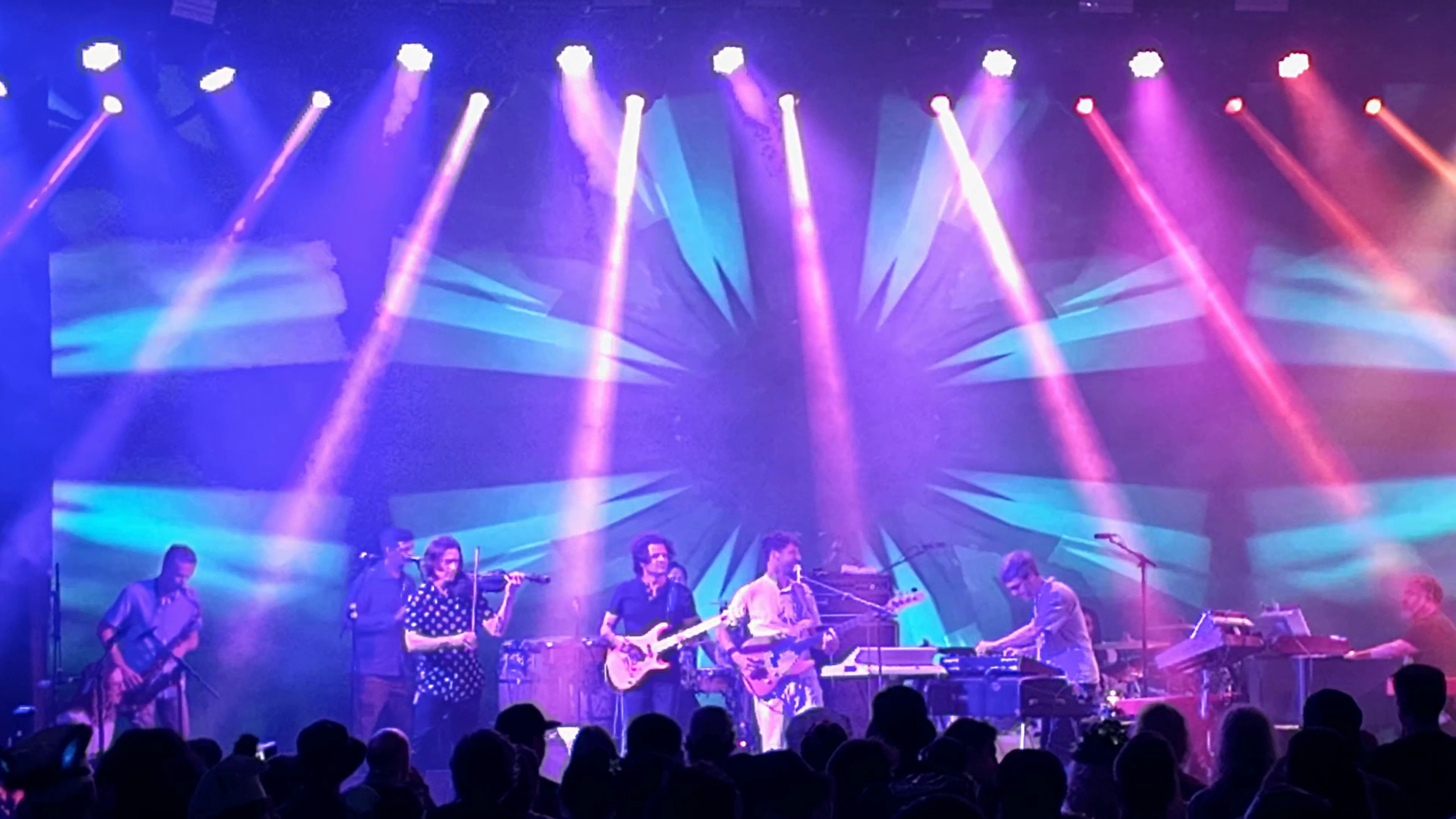 SnarkyPuppy2025-02-17JamCruise (1).jpg